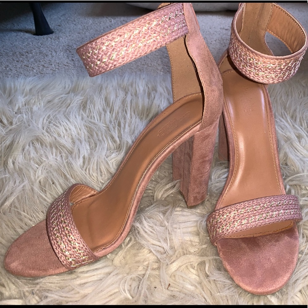 Beverly pink height heels